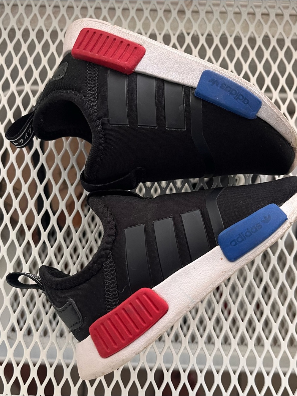 Toddler adidas Originals NMD360 size 6
